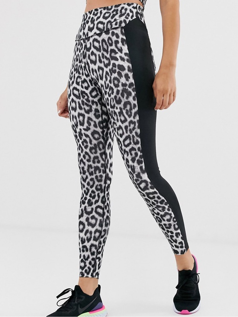 Nike Dri-Fit Black & White Leopard Print High-Waist Athletic Leggings Size S